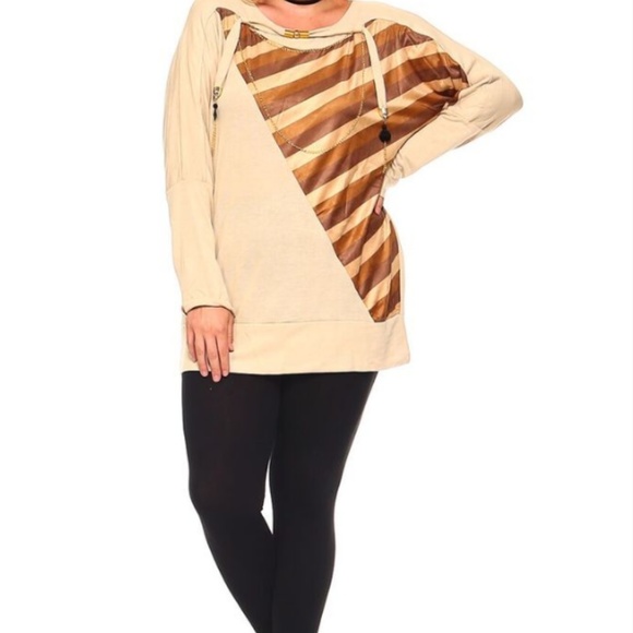 Knit Sweater with Striped Print and Necklace - Picture 4 of 4